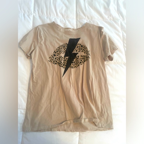 Cheetah and lightning bolt graphic tee - Picture 1 of 1